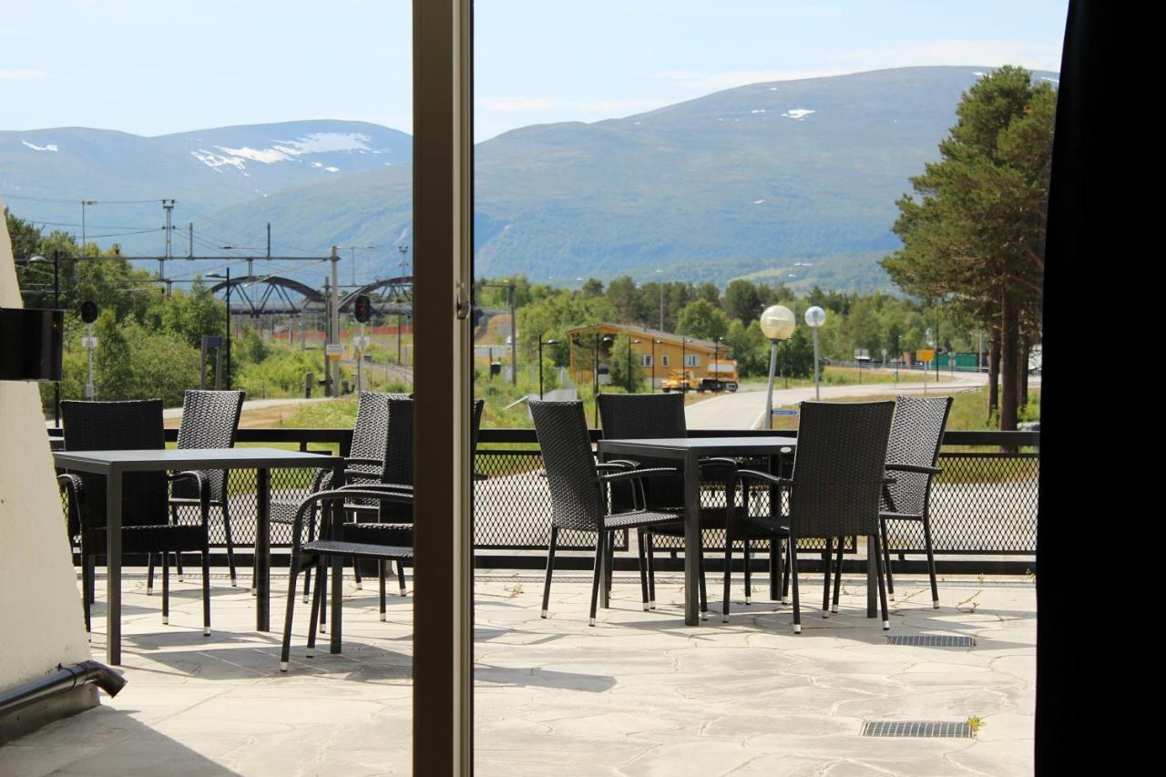 Oppdal Turisthotell Екстериор снимка